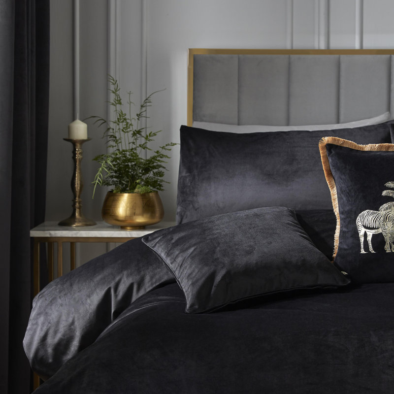 Montrose Duvet Cover Set, Black, King Duvet Cover + 1 Standard Pillowcase