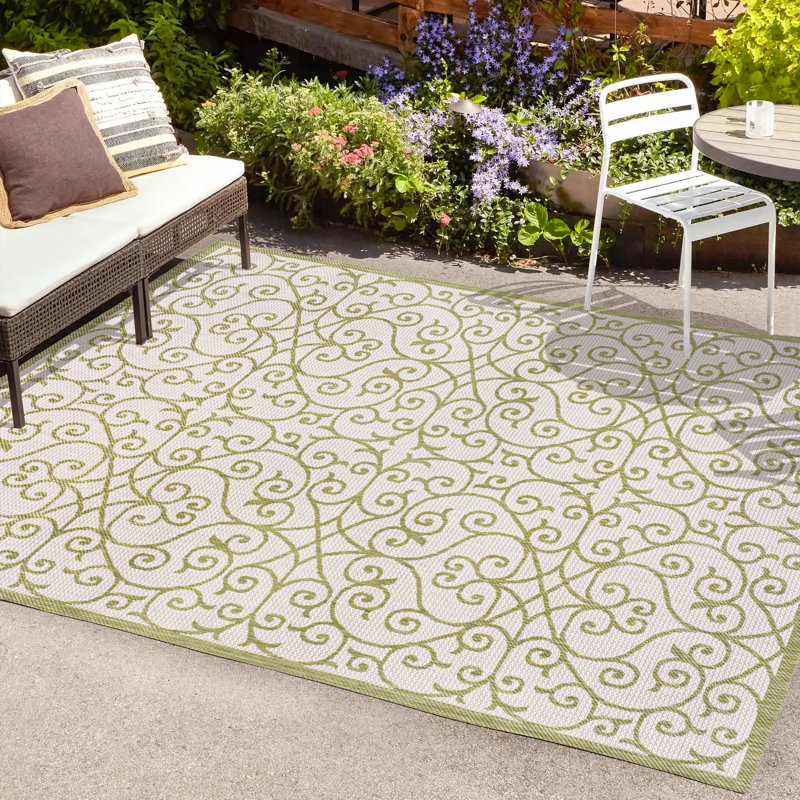 Deilani Vintage Filigree Textured Weave Green/Cream Indoor/Outdoor Rug, Rectangle 5'3" x 7'7"