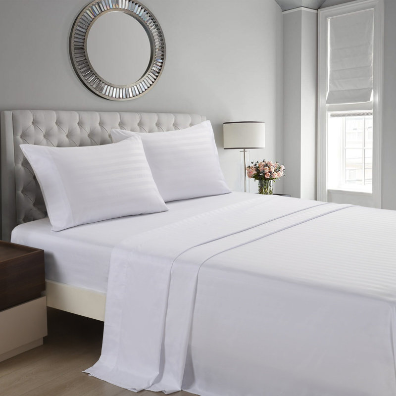 3/4 Pcs Luxury Striped Bed Sheets Set, White, Full Sheet Set with 2 Pillowcases