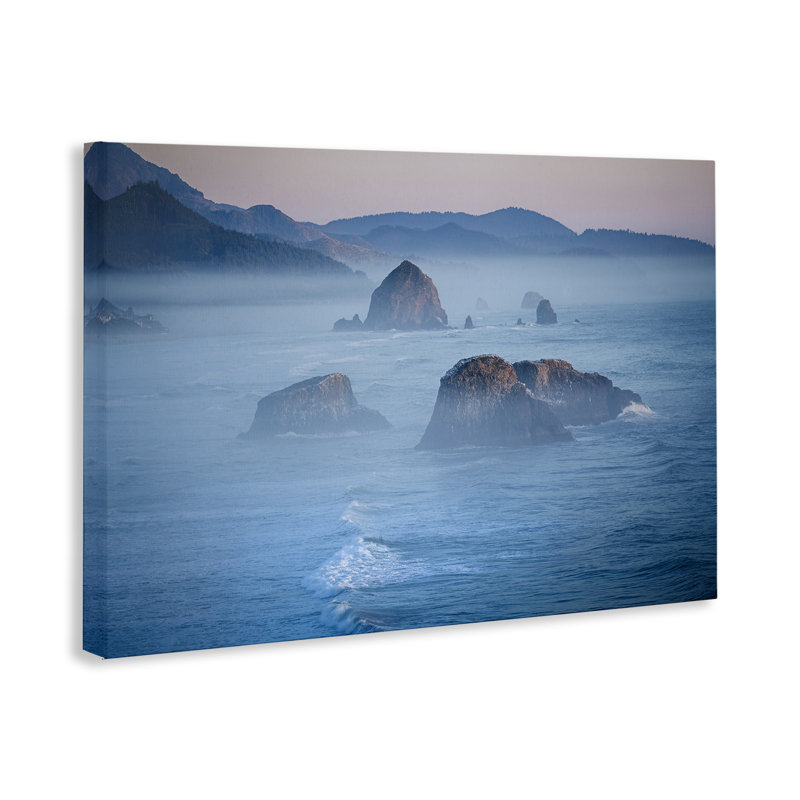 «Rocks Protrusion from Sea», art mural sur toile par Marty Hulsebos, H 30 po x l 45 po