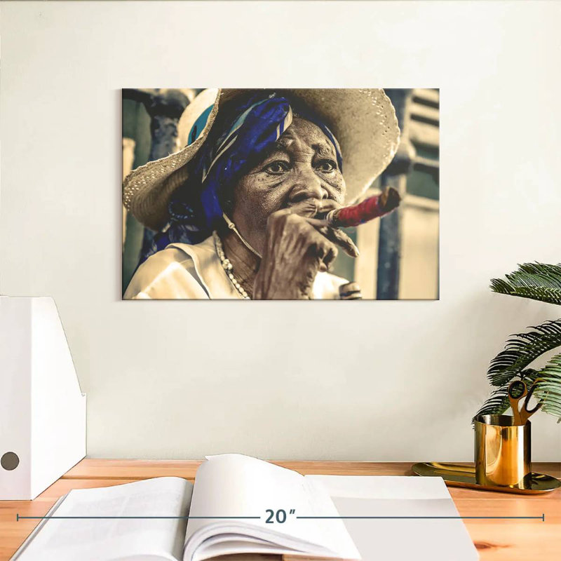 Leisha Cuban, 8" H x 12" W