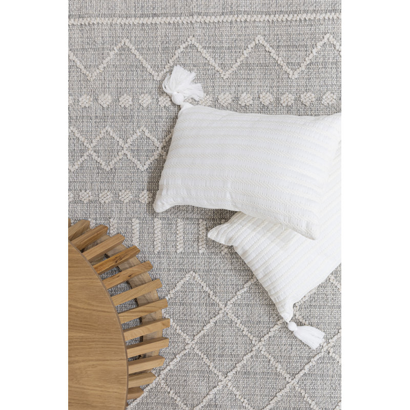 Tapis Sreyas, Rectangle 6 pi 7 po x 9 pi 7 po