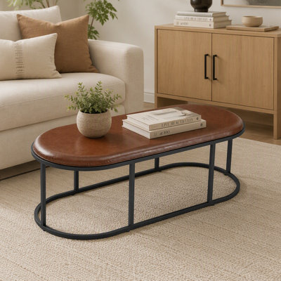 Table basse ovale en similicuir 55,12 po avec base en métal