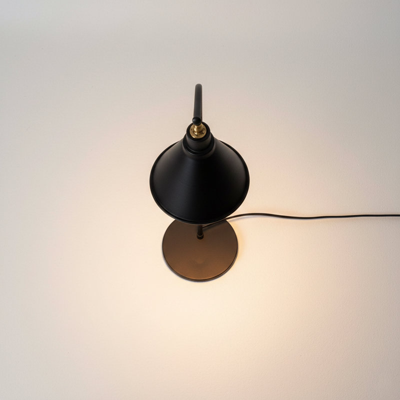 Lampe en angle Dante