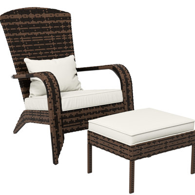 Chaise blanc crème avec sièges savoureux d'extérieur pour terrasse, jardin, arrière-cour haut et grand dossier crémeux et confortable, grand siège