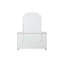 Commode avec miroir, style transitionnel côtier, blanc antique, assemblage à queue d'aronde, poignées rondes, mobilier de chambre