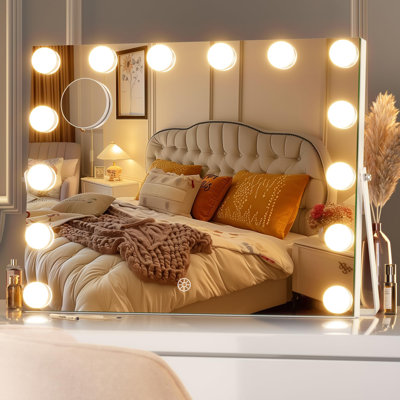 1 Metal Square Mirror