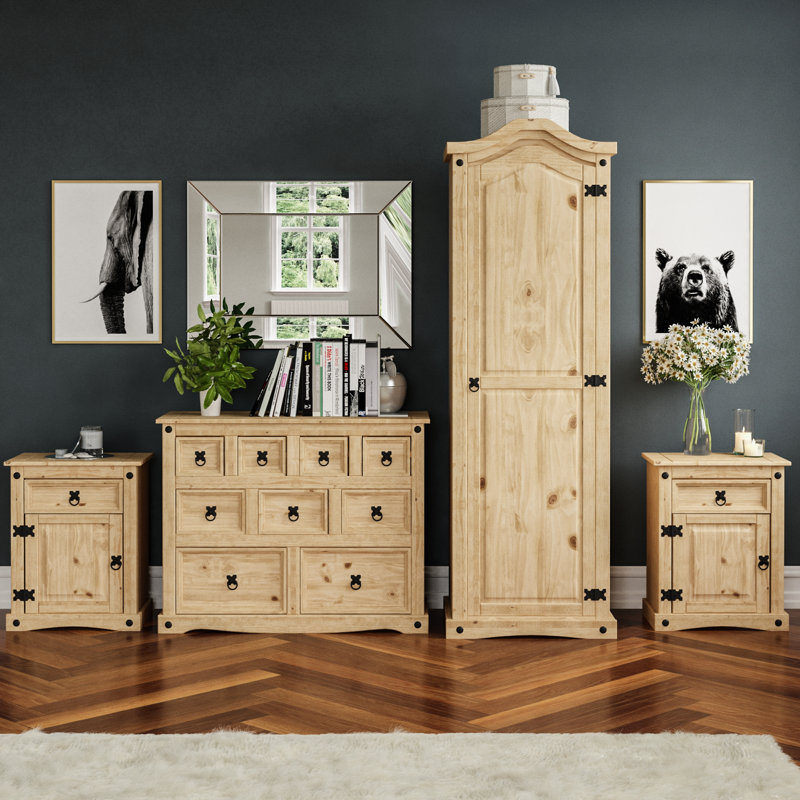 Harold Solid Wood Piece Bedroom Set