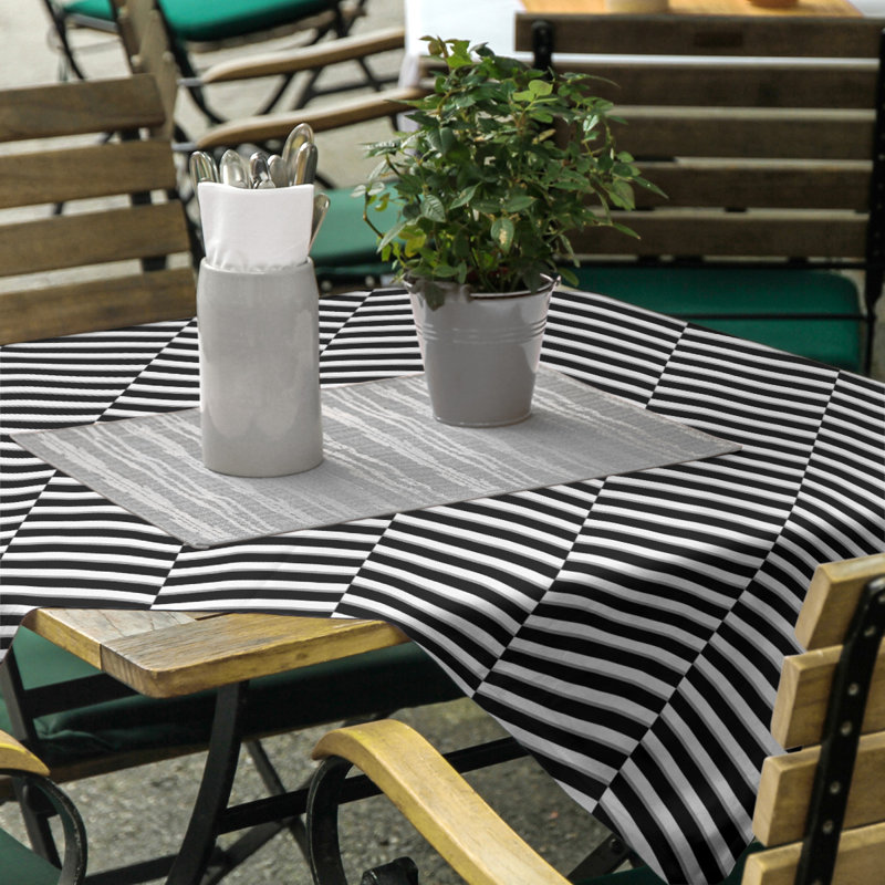 Fractured Stripes Tablecloth, Black/White