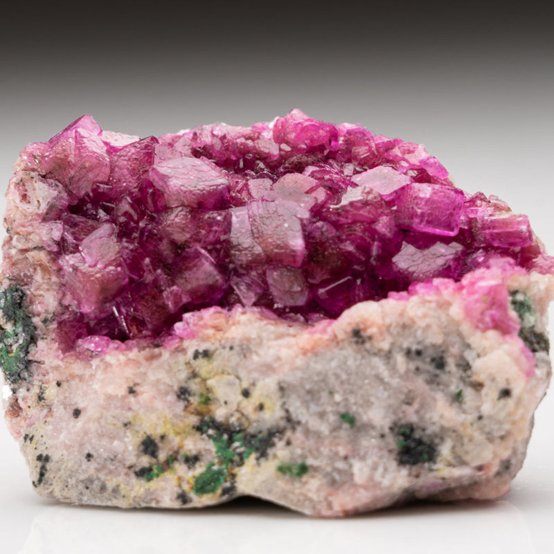 Véritable grappe de calcite cobaltoan