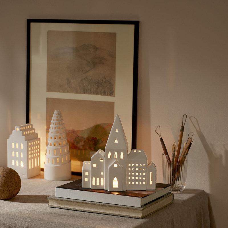 Urbania 6.7'' H Ceramic Tabletop Lantern