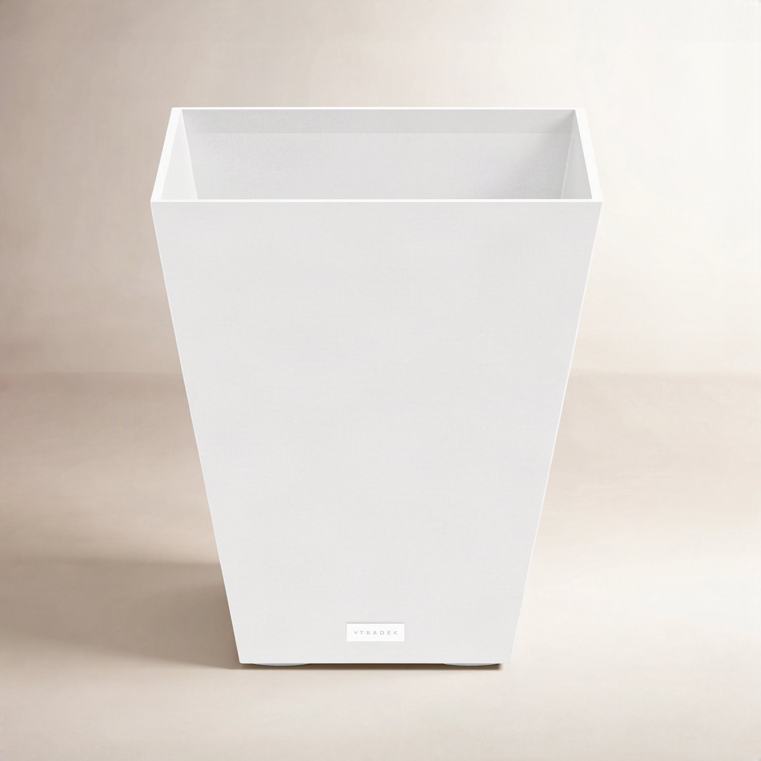 Veradek Pure Series Nobleton Planter, 18" H x 16" W x 16" D, White, 1