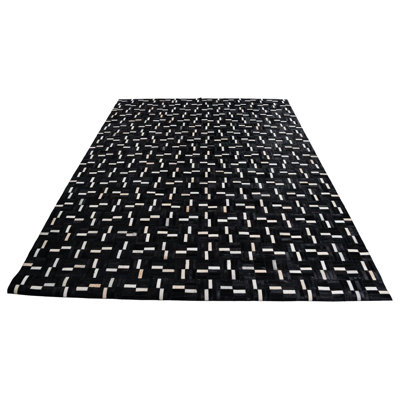 Isidore Black Rug