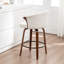 Tabouret de comptoir pivotant rembourré avec structure en bois Devault-1459819483