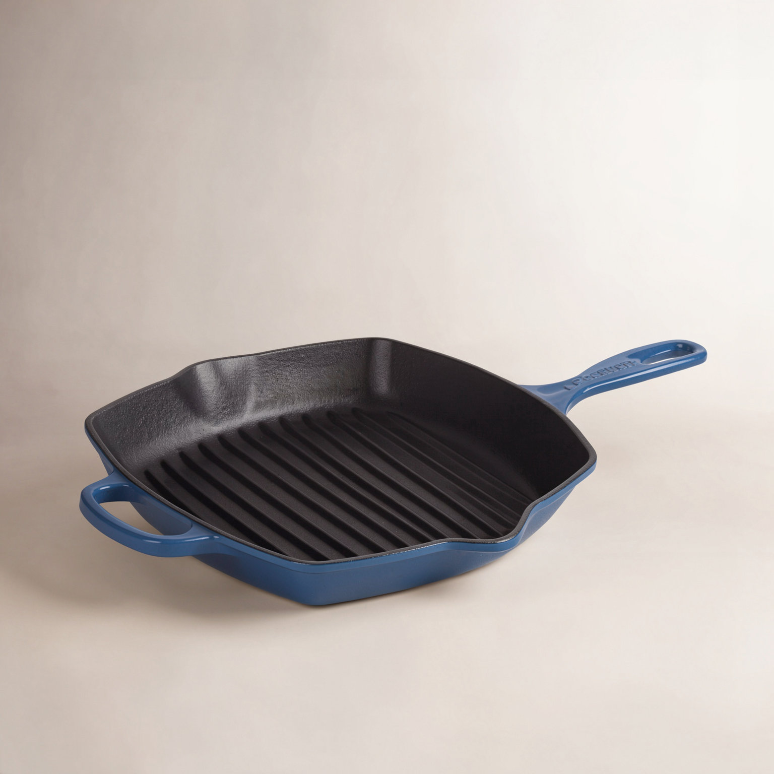 Le Creuset Signature 10" Skillet Grill, Marseille Blue