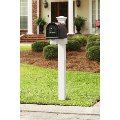 Hampton Plastic / Acrylic Post Mounted Mailbox