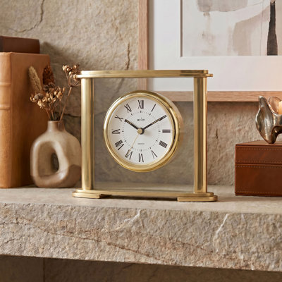 Roman Numeral Metal Quartz movement / Crystal Tabletop Clock in Gold