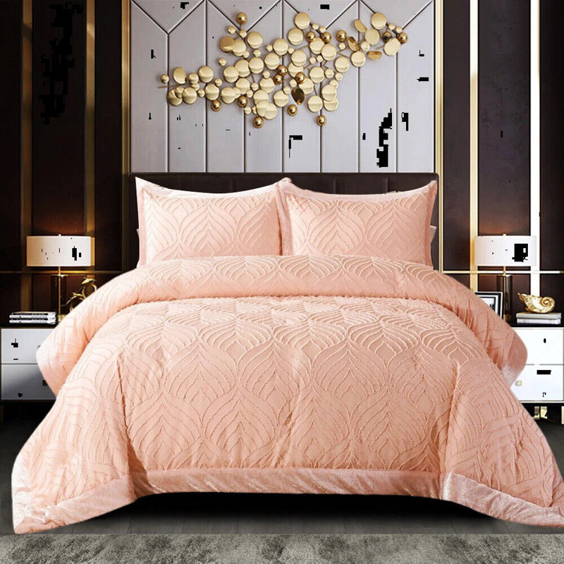Polyester Bedspread with Pillow Shams, Super King Bedspread + 2 Standard Shams, Pink