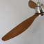 Ventilateur de plafond de 52 pouces avec éclairage à DEL intégré, moteur à courant continu à télécommande, 6 vitesses, pales en noyer, finition nickel satiné pour le salon ou la terrasse