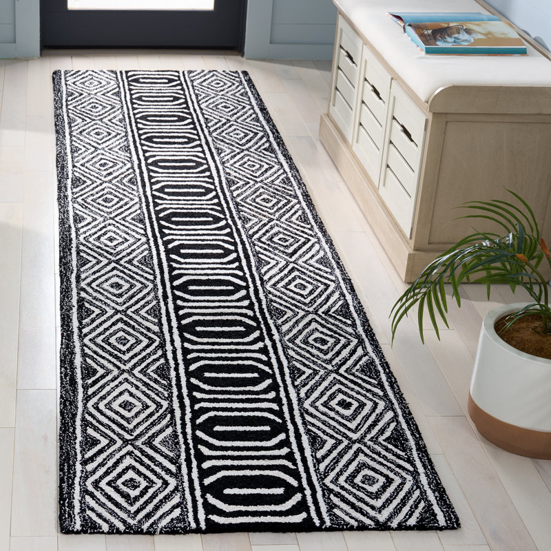 Tapis noir à motif géométrique touffeté à la main Capri Capri, Tapis de couloir 2 pi 3 po x 9 pi