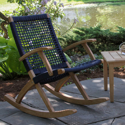 Chaise berçante en bois massif Brayson