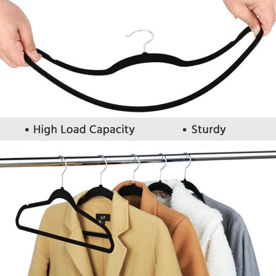 Santos Velvet Non-Slip Hanger with 360° Swivel Hook