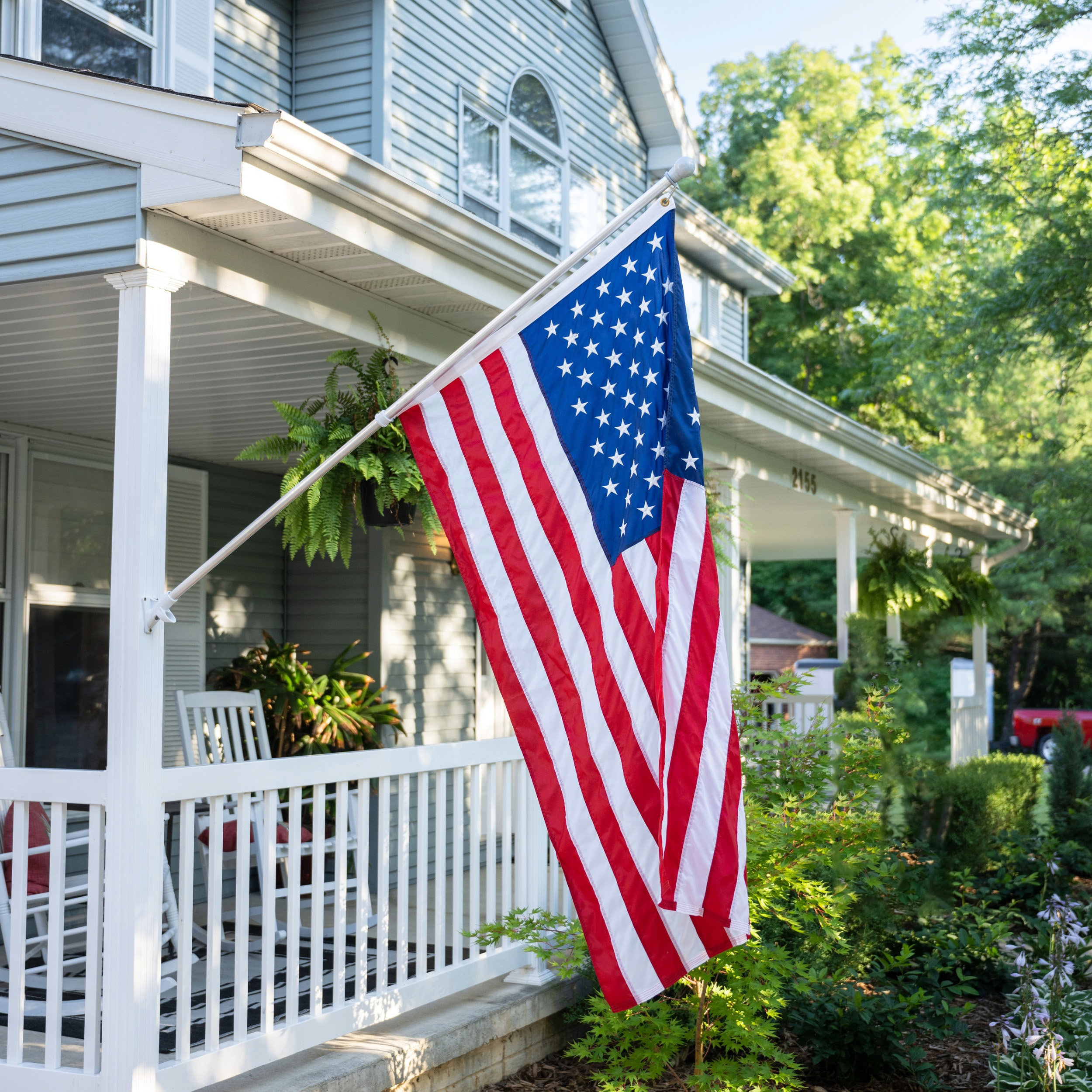 Arlmont Co USA Nylon Home Public Display Flag with Embroidered