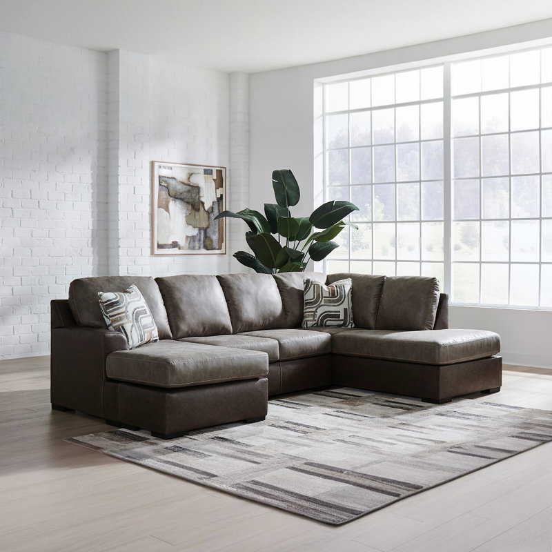 Lohan 2-Piece Sectional With Chaise