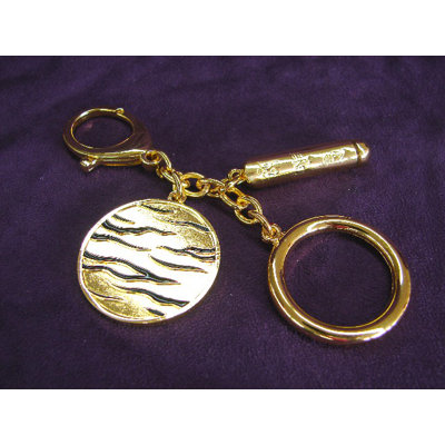 Porte-clés talisman anneau Precious