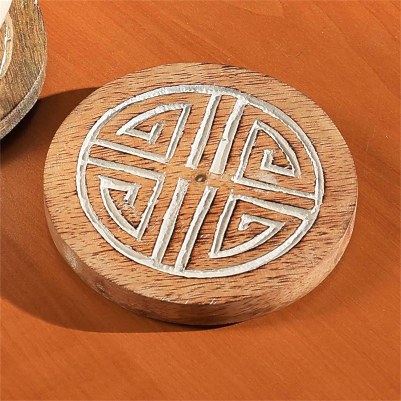 Ensemble de 4 sous-verres en bois pour la maison et le bureau, protégeant les meubles avec un design minimaliste moderne et une qualité supérieure