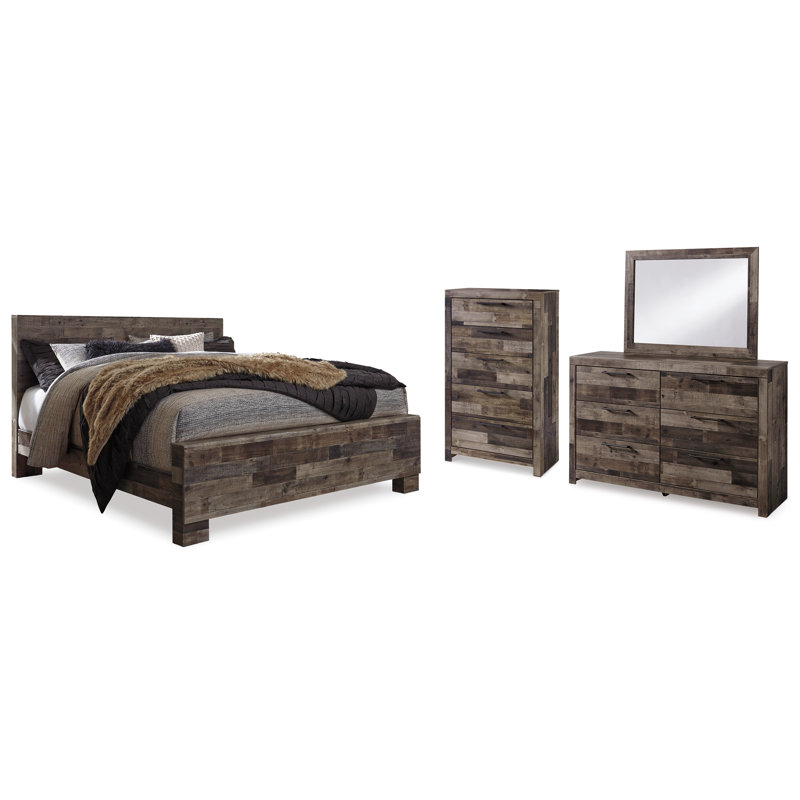 Très grand lit à panneaux, commode, miroir et commode Derekson