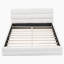 Grand lit plateforme tapissier-734052419