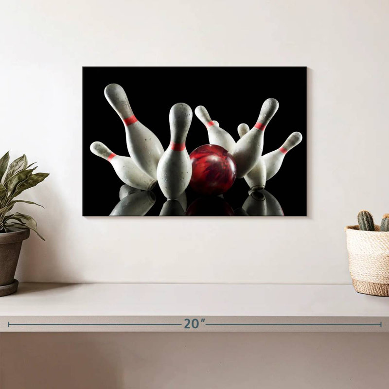 Sireci It's A Strike, 8" H x 12" W