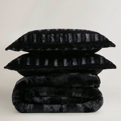 Luxurious King/California King Faux Fur Comforter Set With Hypoallergenic Fill And Soft Mink Reverse For Cozy Sleep