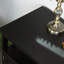 Buffet noir avec compartiment ouvert et tablette ajustable en noir, amplement d'espace intérieur