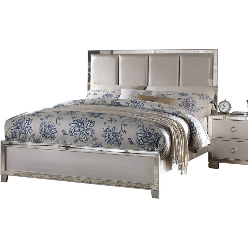Lit tapissier standard Thetford, Grand
