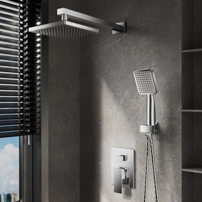 Système de douche avec valve brute