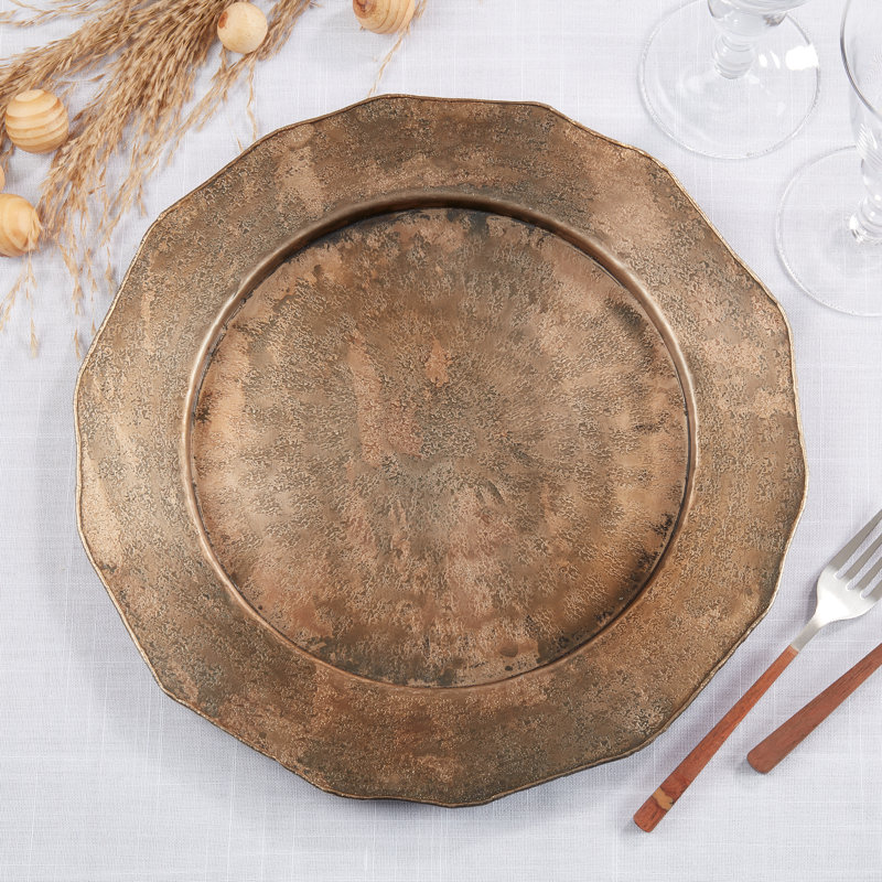 Plat de service martelé H 13 po Hicklin, Doré