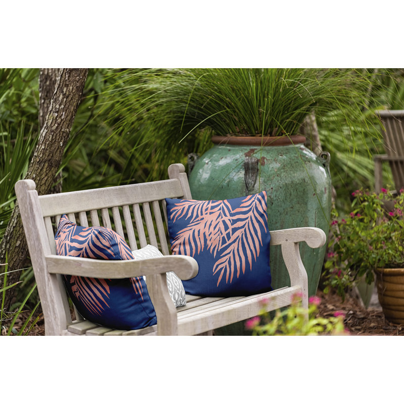 Coussin intérieur / extérieur Leafy Branch, H 20 po x l 20 po, Bleu marine / floral rose