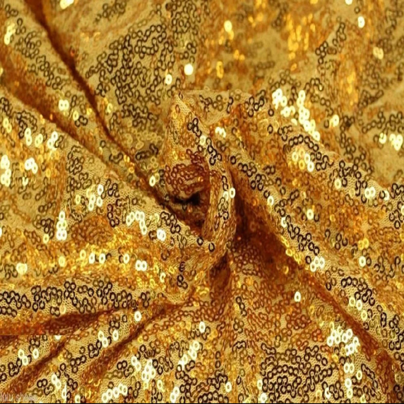 Danielburnham Sequin Table Topper, Gold