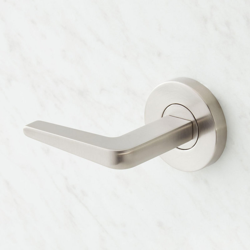Robinet de salle de bain mural Drea, Nickel brossé