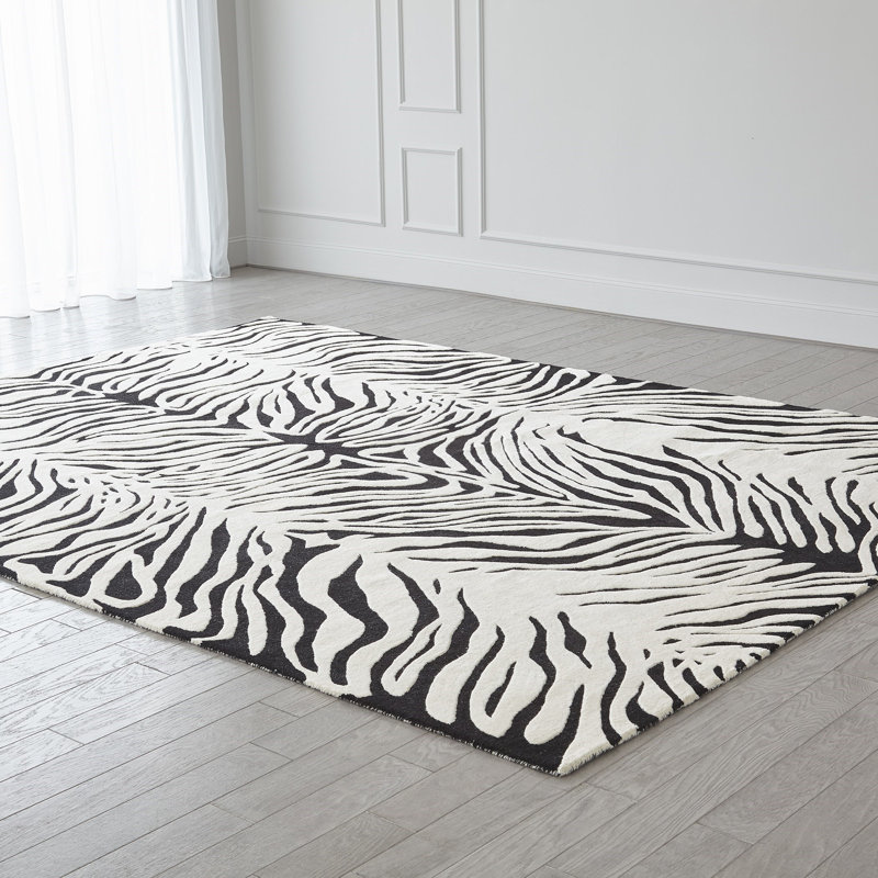 Wool Animal Print Area Rug in White, Rectangle 11' x 14'