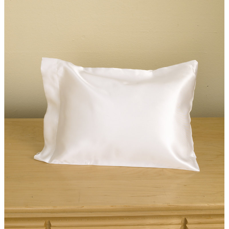 Coussin enfant satin Ayansh