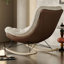 Chaise berçante moderne rembourrée