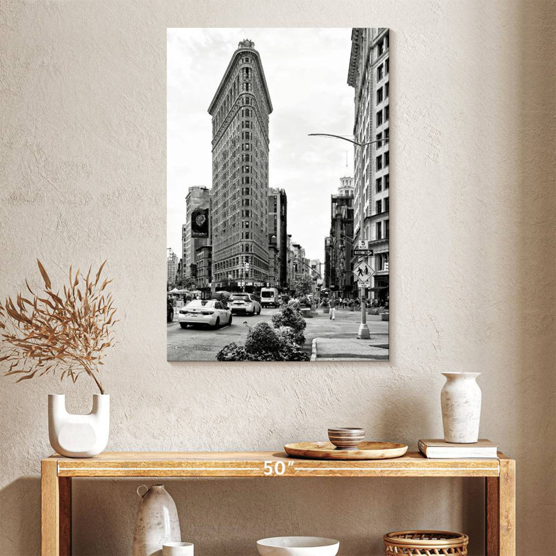 Siriron Manhattan Flatiron Building, H 39 po x l 26 po
