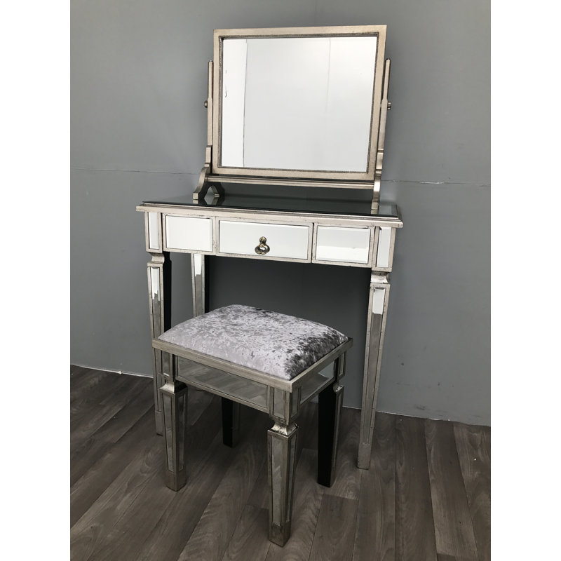 Kanye Solid Wood Accent Stool