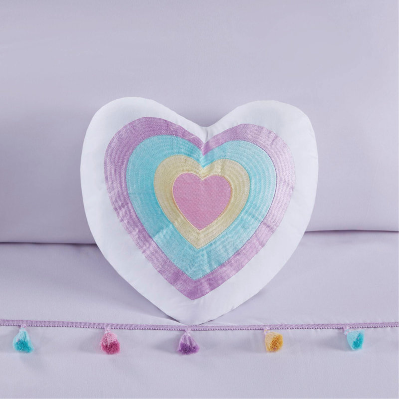 Tassel Comforter Set With Heart Shaped Throw Pillow Full/Queen