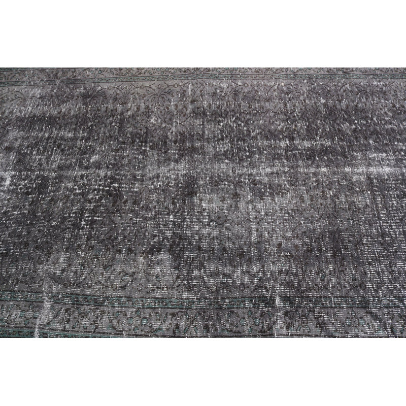 Grand tapis turc anatolien surteint idéal pour les espaces de cuisine et de salon avec un attrait rétro