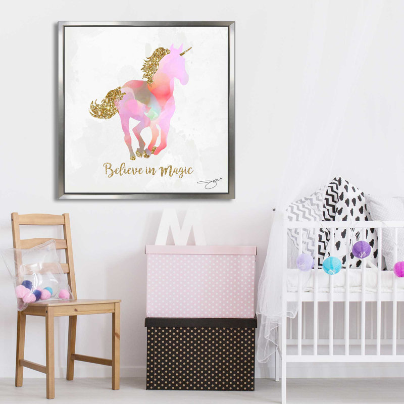 «Unicorn Magic (Square)» par Jodi - impression sur toile, Cadre flottant argent, H 21,5 po x l 21,5 po x P 2 po