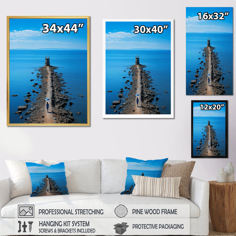 «Coastal Seaside Stroll I» sur toile, H 32 po x l 16 po x P 1 po, Cadre photo noir